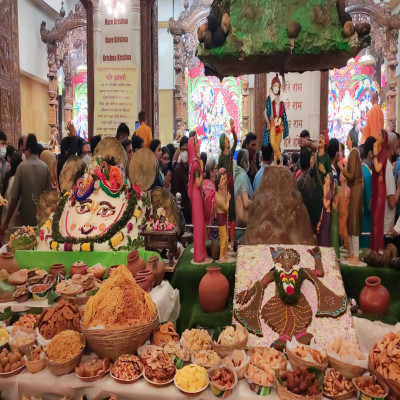 Govardhan Puja Tours